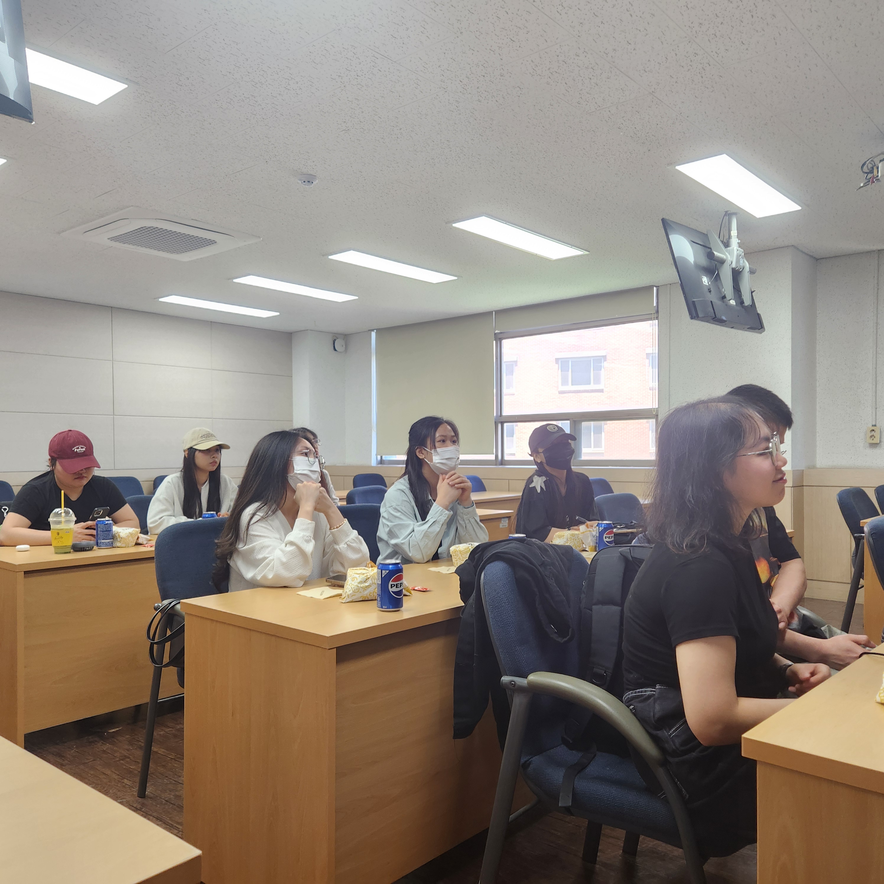 2025학년도 외국인 간담회 1번째 첨부파일 이미지